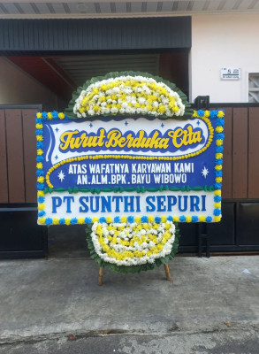 Papan Bunga Duka di Sungai Rasau